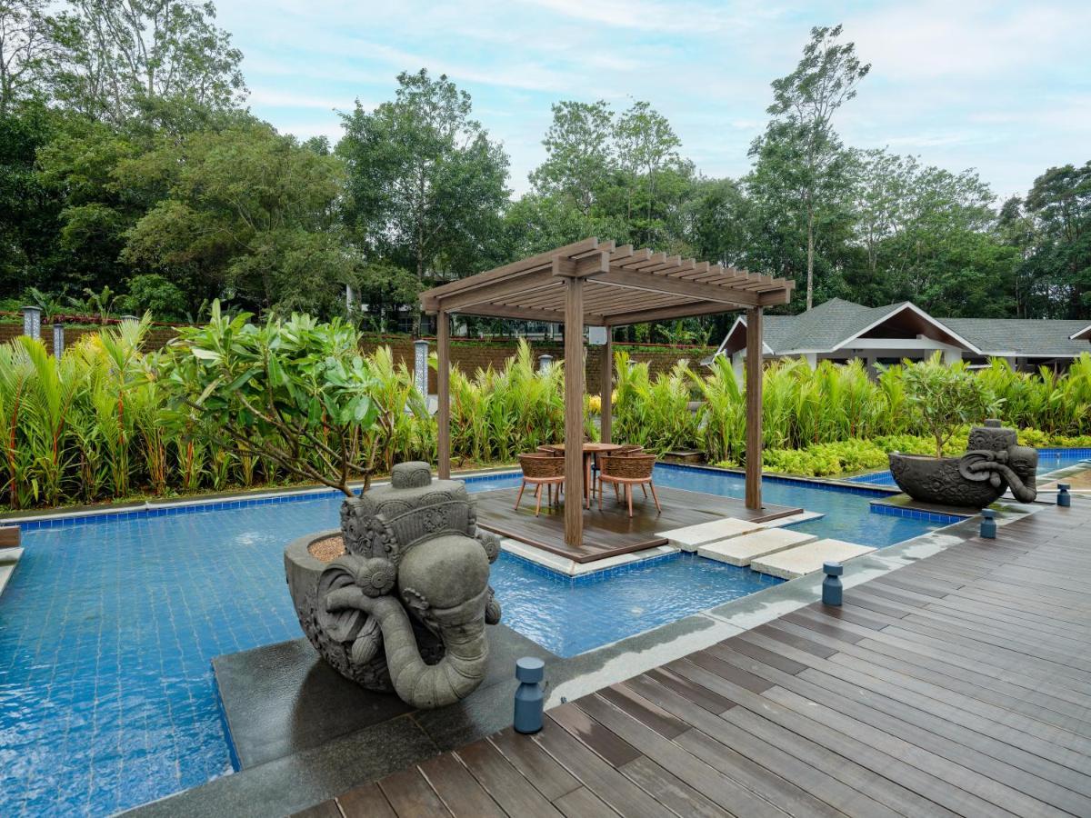 Coorg Marriott Resort & Spa Madikeri Exterior photo