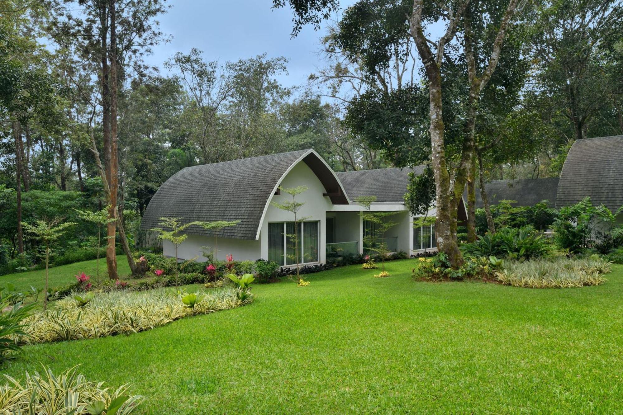 Coorg Marriott Resort & Spa Madikeri Exterior photo